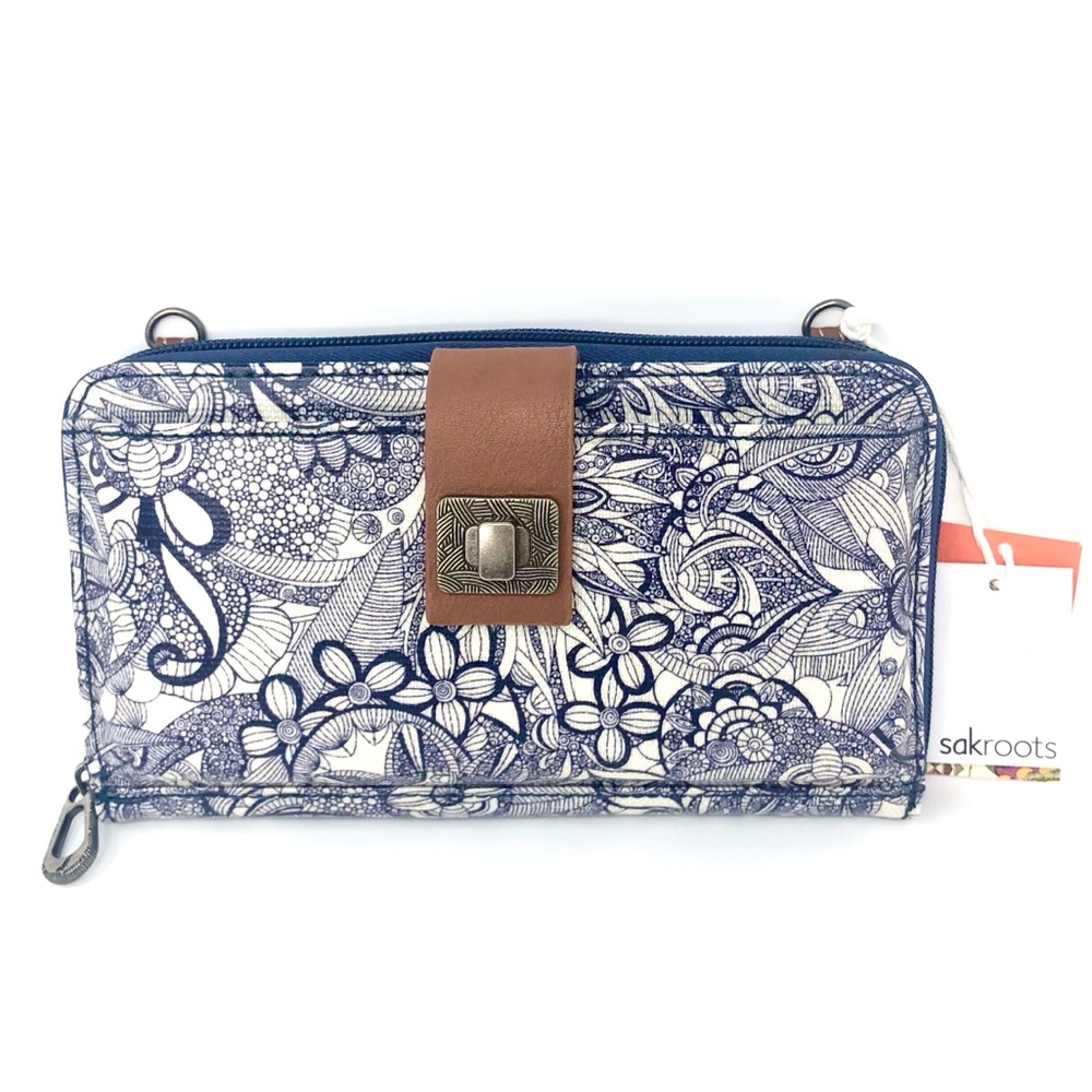 Sakroots Spirit Desert Smartphone Wristlet Wallet Like New Condition, No Tags!